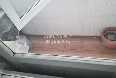 Apartament cu 4 camere decomandat în Central - 5