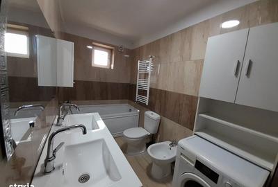 Apartament cu 4 camere decomandat în Central - 4