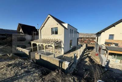 Casă cu 4 camere cu Teren 699 Mp în Central - 17