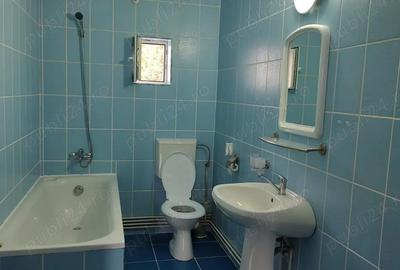 Casă cu 2 camere în Jucu