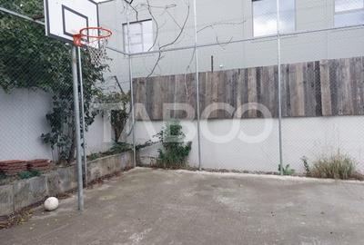 Casa de vanzare care poate fi caminul tau dar si afacerea ta Cisnadie - 38