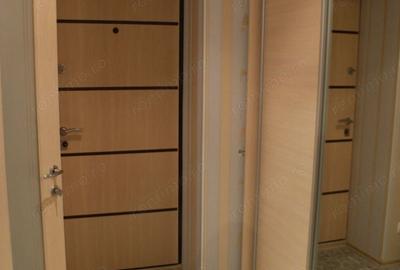 Garsonieră decomandată în Bucureștii Noi