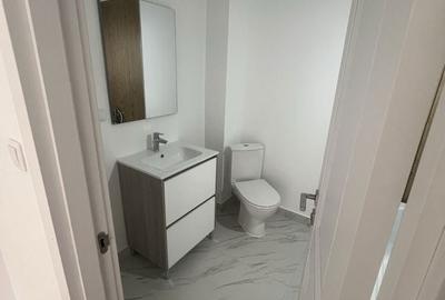 Apartament cu 3 camere în Unirea - 1