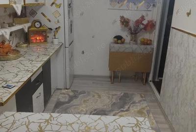 Garsonieră decomandată în Rahova - 7