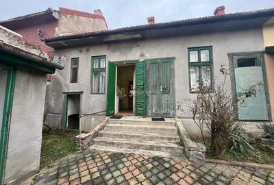 Apartament cu 3 camere nedecomandat în Central - 7