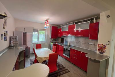 Apartament cu 2 camere decomandat, mobilat în Hipodrom 1 - 3