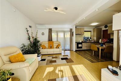 Casă cu 2 camere cu Garaj în Bună Ziua