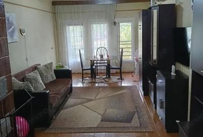 Apartament cu 2 camere decomandat, mobilat în Sinaia - 7