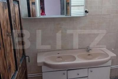 Casă cu 2 camere cu Teren 2850 Mp în Răhău - 1