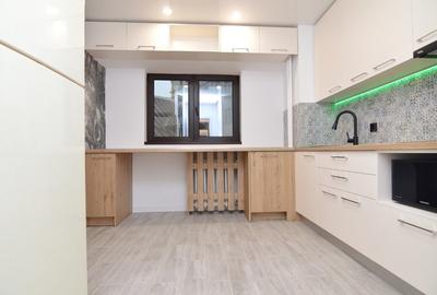 Ultracentral Unirii Fantani 4 Camere 106 mp 1991 renovat recent Comision % - 9