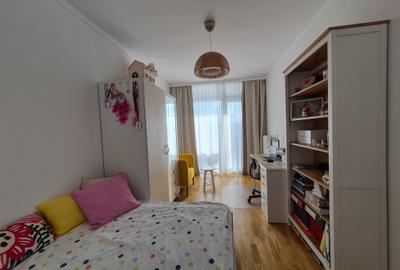Apartament cu 4 camere decomandat în Central - 1