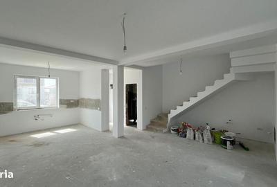 Casă cu 4 camere în Urseni