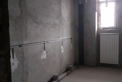 Casă cu 5 camere cu Teren 7650 Mp în Central - 16