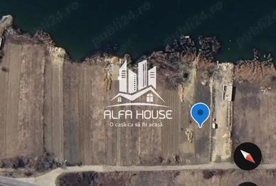 Teren de 3300 mp, în Central