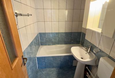 Apartament 2 camere, bloc anvelopat, metrou 1 Mai - 8