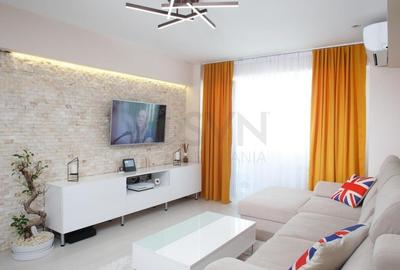 Apartament cu 2 camere semidecomandat, mobilat în P-ța Muncii