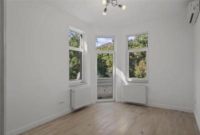 Casă individuală cu 9 camere cu Teren 200 Mp în Central - 15