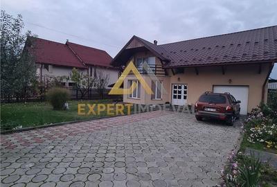 Casă cu 4 camere cu Teren 6000 Mp în Mocira - 1