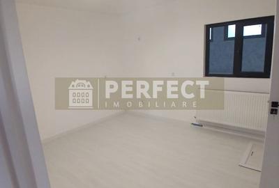 Casă cu 4 camere semidecomandat cu Teren 162 Mp în Central - 7