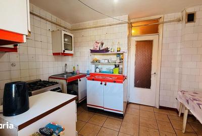 Apartament cu 3 camere decomandat în Țiglina 3 - 6
