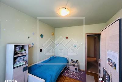 Apartament cu 3 camere decomandat în Ștrand - 8