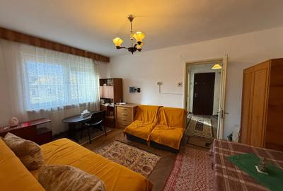 Apartament etajul 3,zona Ultracentrala - 12