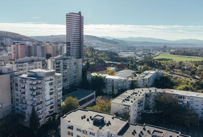 Apartament cu 4 camere - 1