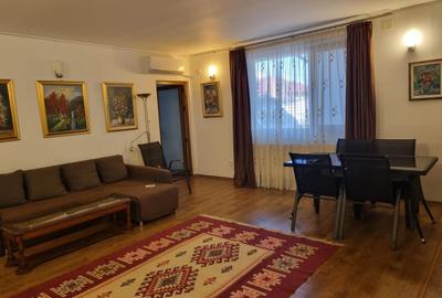 Apartament cu 3 camere decomandat în Berceni - 2