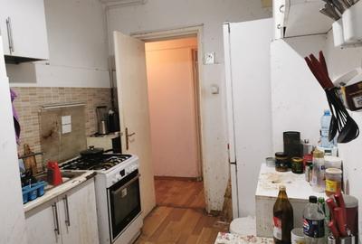Apartament cu 3 camere semidecomandat în Universitate - 9