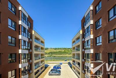 Ap 3 cam decomandate–MOARA DE VÂNT–Terasă panoramică cu vedere spre lac –138mp - 2