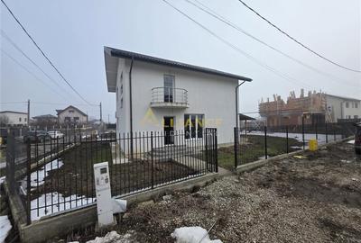 Casă individuală cu 5 camere cu Teren 470 Mp în Berceni - 2