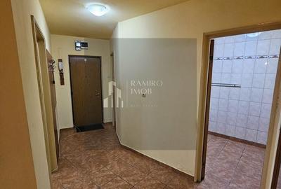 Apartament cu 4 camere decomandat în Tineretului - 4