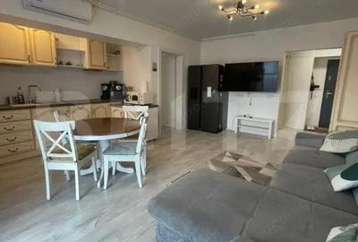 Apartament cu 3 camere decomandat în Sud - 2