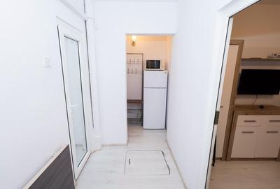 Garsonieră decomandată în Central - 2