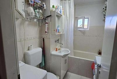 Apartament cu 2 camere decomandat în Micro 17 - 13