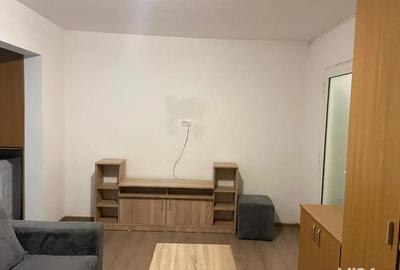 Apartament cu 2 camere semidecomandat în Aurel Vlaicu - 1