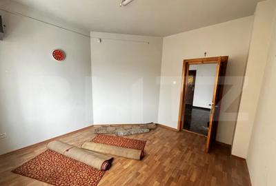 Casă cu 7 camere cu Teren 567 Mp în Lazuri - 4