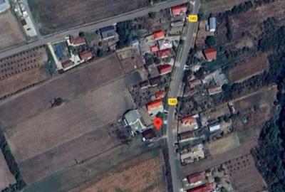 Casă cu 3 camere cu Teren 281 Mp în Central - 9