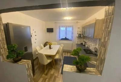 Vand Apartament 60mp etaju 3 - 1