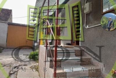 Casă individuală cu 3 camere cu Canalizare în Central - 13