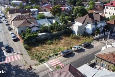 Spațiu comercial, în Central