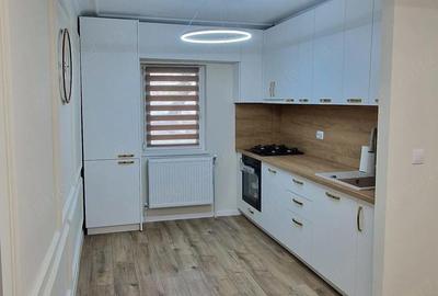 Apartament cu 2 camere decomandat în Central - 3