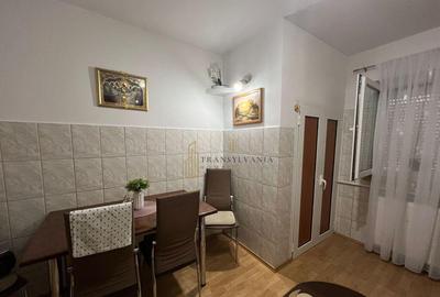 Apartament 4 camere, decomandat, foarte ingrijit - 9