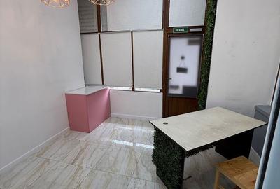 Spațiu comercial, de 50 mp, în Central - 1