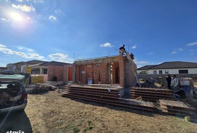 Casă cu 3 camere în Central