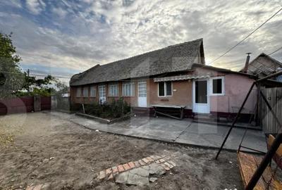 Casă cu 4 camere cu Teren 3892 Mp în Cebza - 6