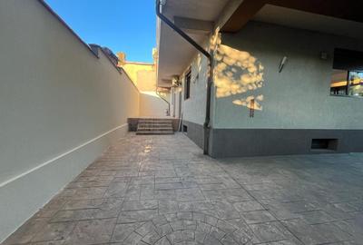 Apartament cu 3 camere semidecomandat în Bucureștii Noi - 1