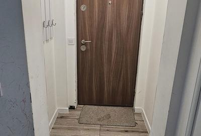 Apartament cu 3 camere semidecomandat în Central - 4