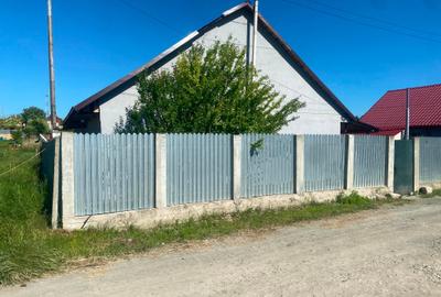 Casă individuală cu 3 camere cu Teren 400 Mp în Corbu - 8