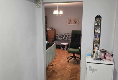 Apartament cu 3 camere decomandat, mobilat în Nicolae Grigorescu